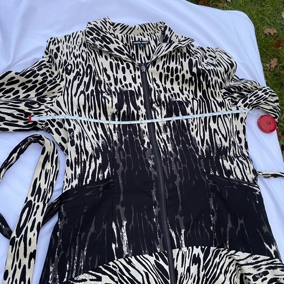 NWT Samuel Dong Jacket Black & Cream Zippered Belted Size Medium - Picture 8 of 10